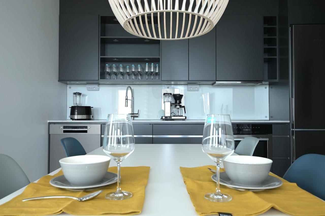 Ahusbrygga Apartment Hotel ภายนอก รูปภาพ