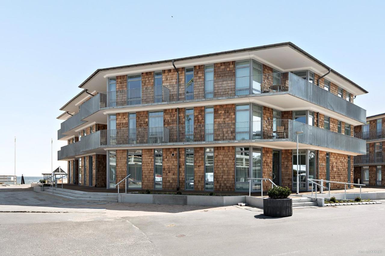 Ahusbrygga Apartment Hotel ภายนอก รูปภาพ
